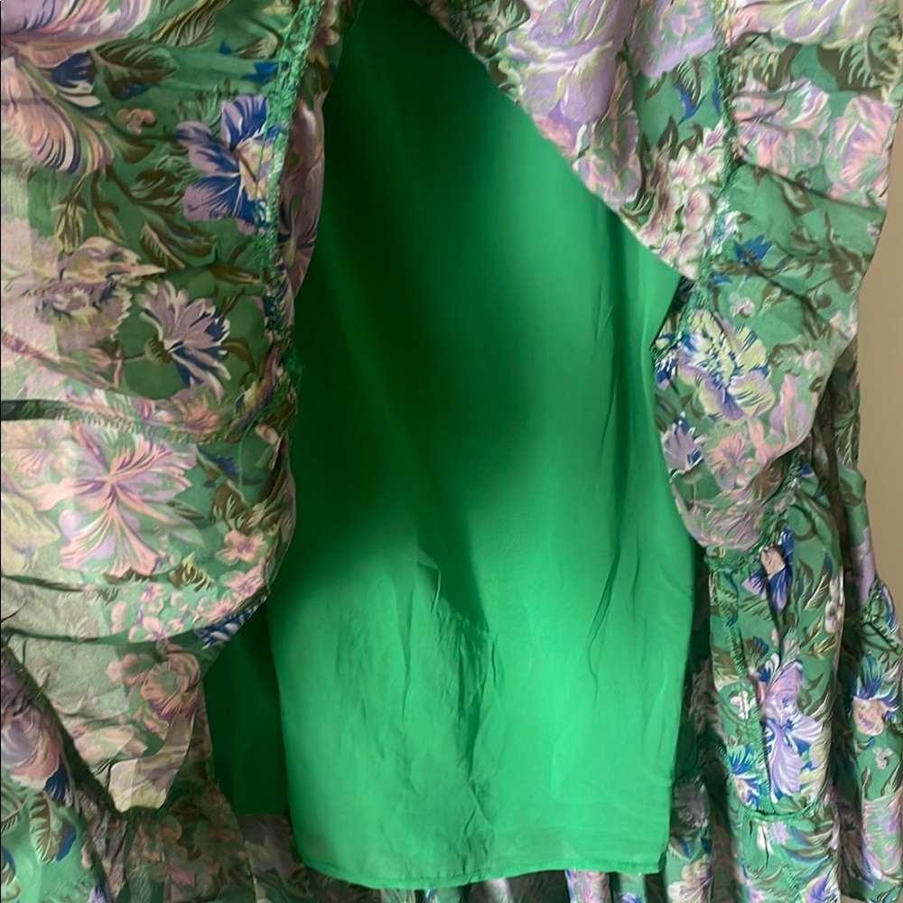 Vici Women's Green Floral Tiered Midi - Picture 6 of 9